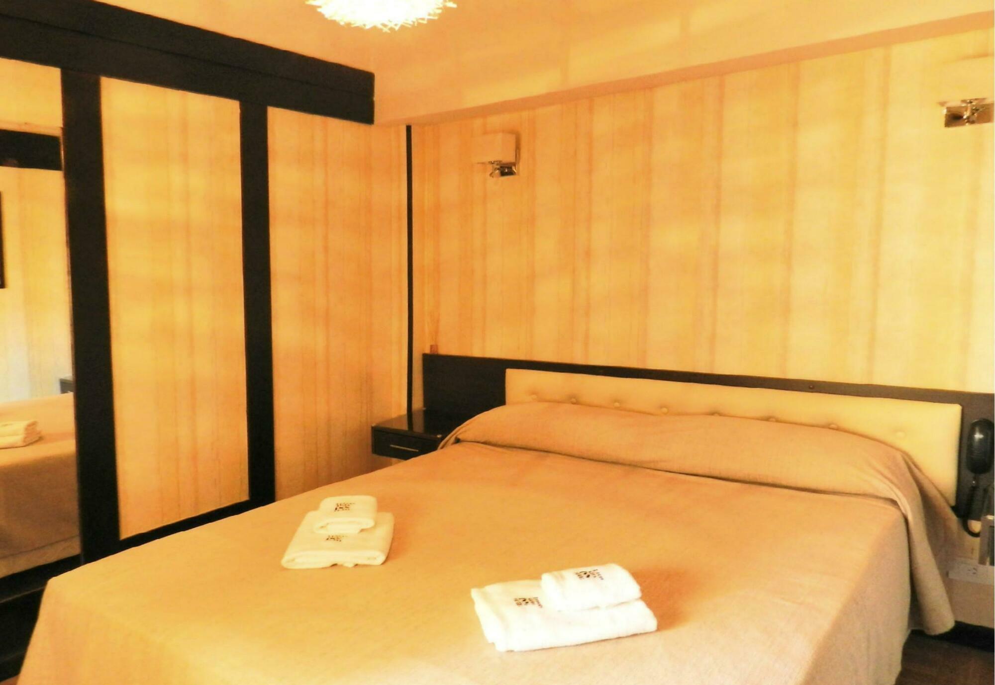 Buenos Aires Inn Apart Y Hotel Extérieur photo